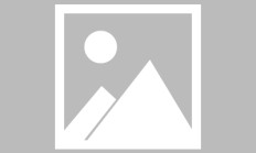时隔9年重回英超赫尔城全队赛后在温布利庆祝